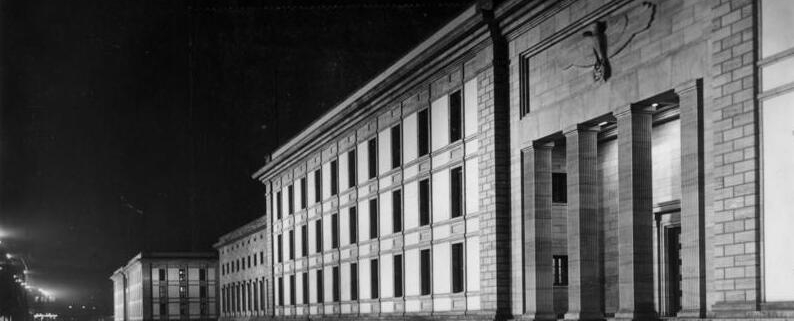 Nachtaufnahme der Reichskanzlei, April 1939